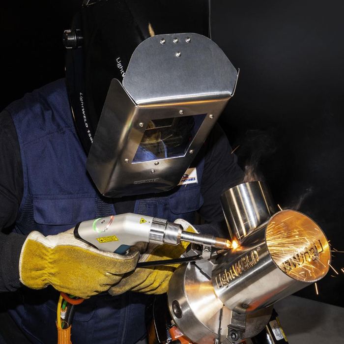 Pipe and flange laser welding
